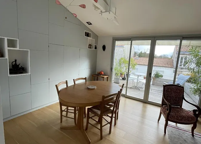 Σπίτι διακοπών Maison De Avec Terrasse Λα Ροσέλ